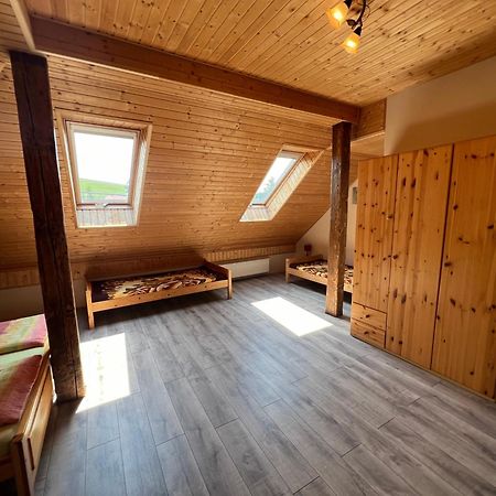 Privat 66 Apartment Liptovsky Trnovec Bagian luar foto