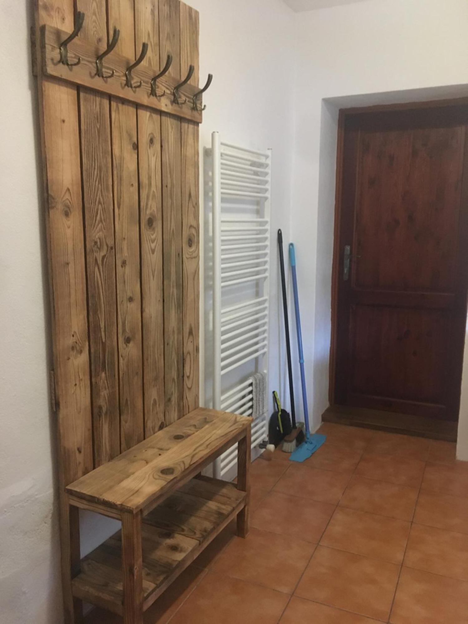 Privat 66 Apartment Liptovsky Trnovec Bagian luar foto