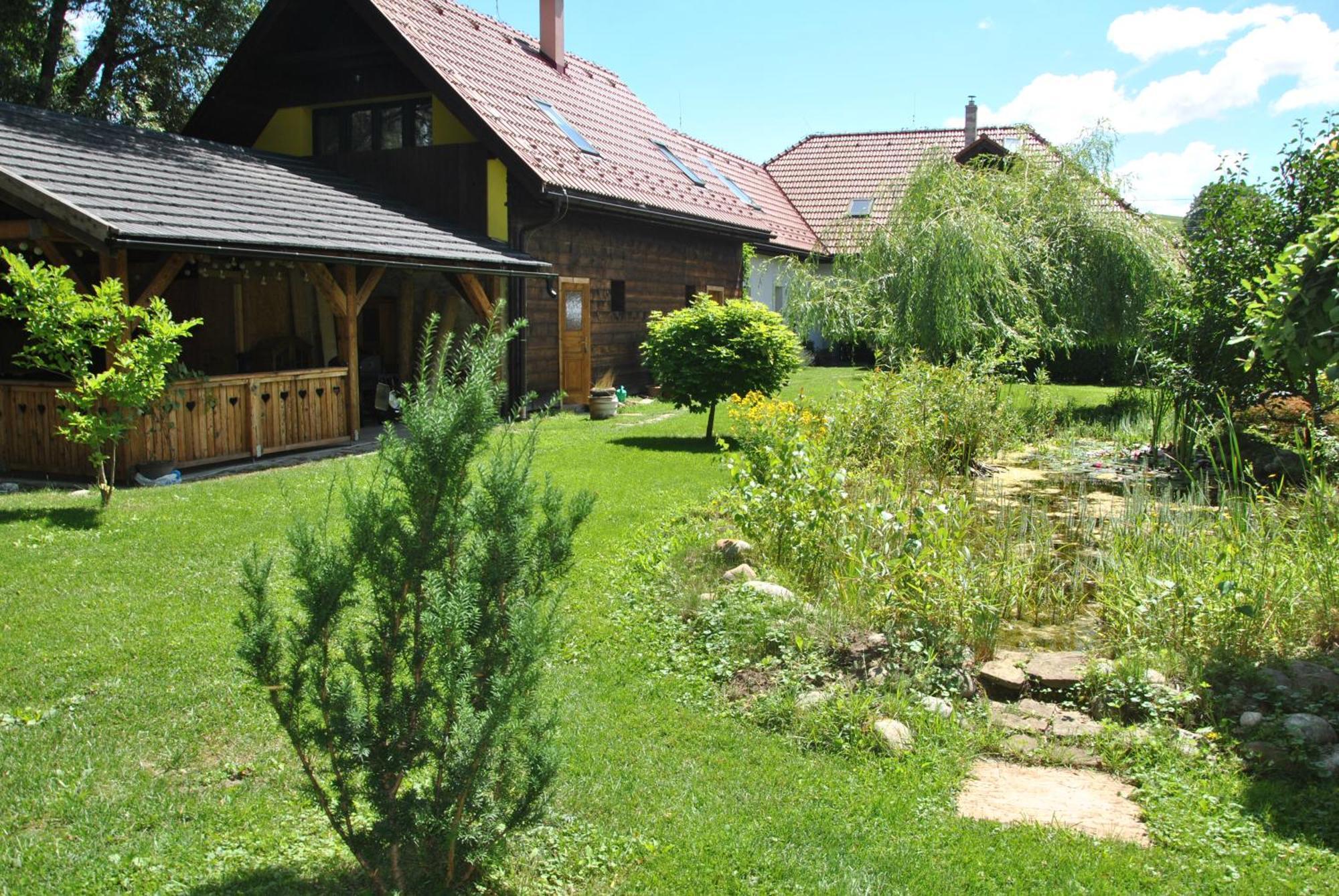 Privat 66 Apartment Liptovsky Trnovec Bagian luar foto