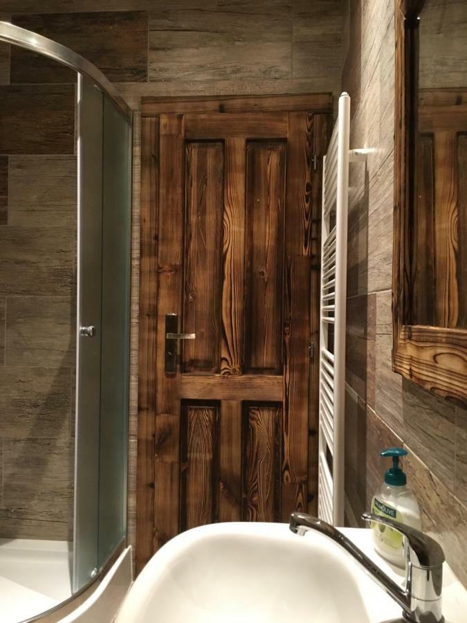 Privat 66 Apartment Liptovsky Trnovec Bagian luar foto